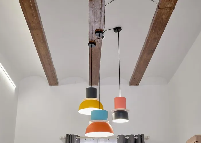 Ruzafa Modern Lofts *