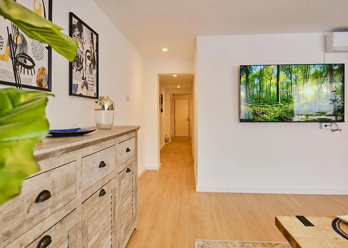 Reina Flat * فالنسيا