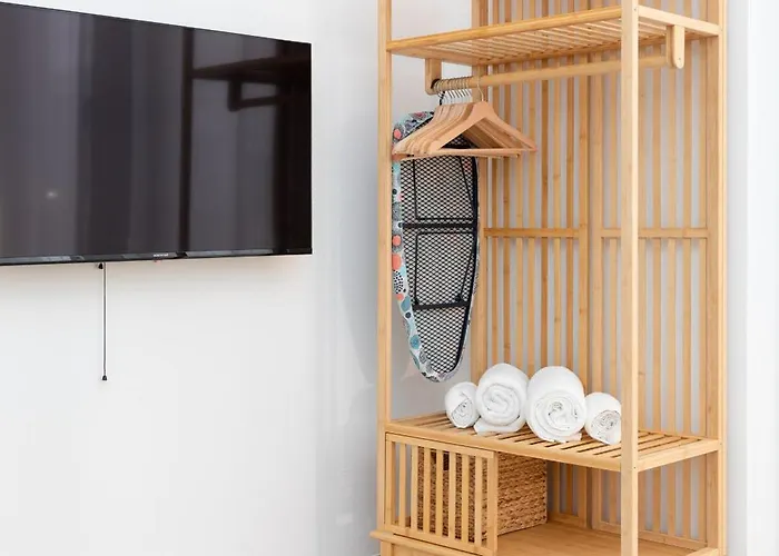 아파트 Ca La Leni 0 *