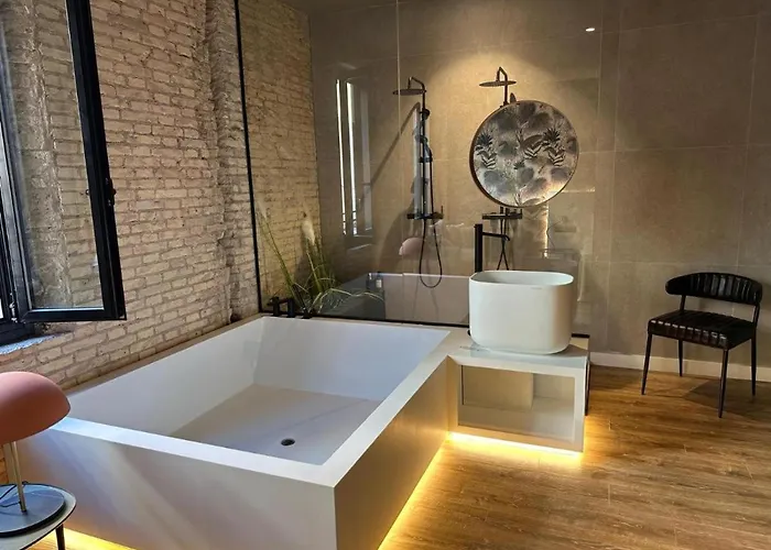 Saman Boutique Hotel