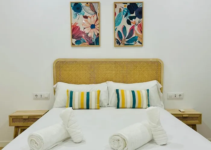 Flat A - Wide & Cool Flat Next To Historic Center Appartamento