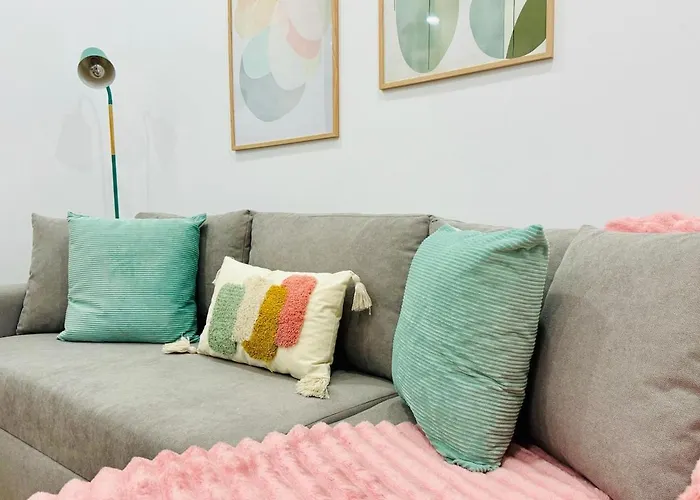 Flat A - Wide & Cool Flat Next To Historic Center Appartamento Valenza