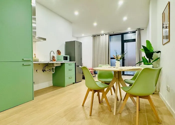 Appartamento Flat A - Wide & Cool Flat Next To Historic Center *