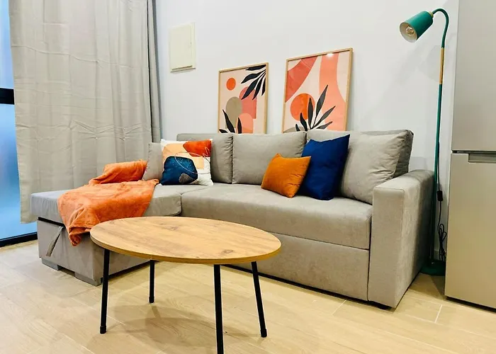 Flat B - Wide & Beautifull Flat Near Historic Center 아파트 *