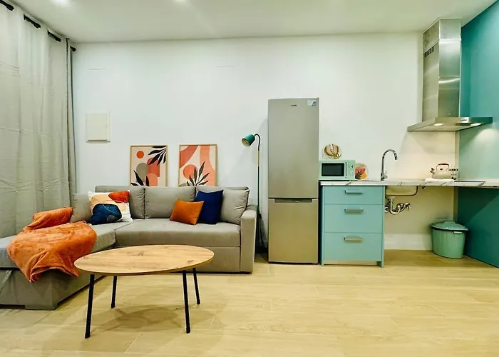 Διαμέρισμα Flat B - Wide & Beautifull Flat Near Historic Center