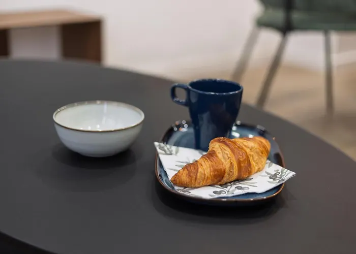 Moderno Loft Reformado, Smart Tv, Ac, Beach, 3pax شقة