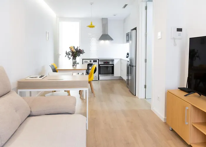 Catalina Silence Valencia