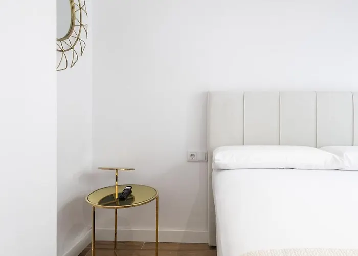 Lola By Concept Flats 4*