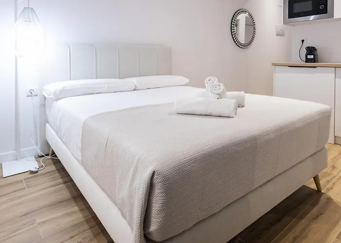 Lola By Concept Flats 4* Βαλένθια