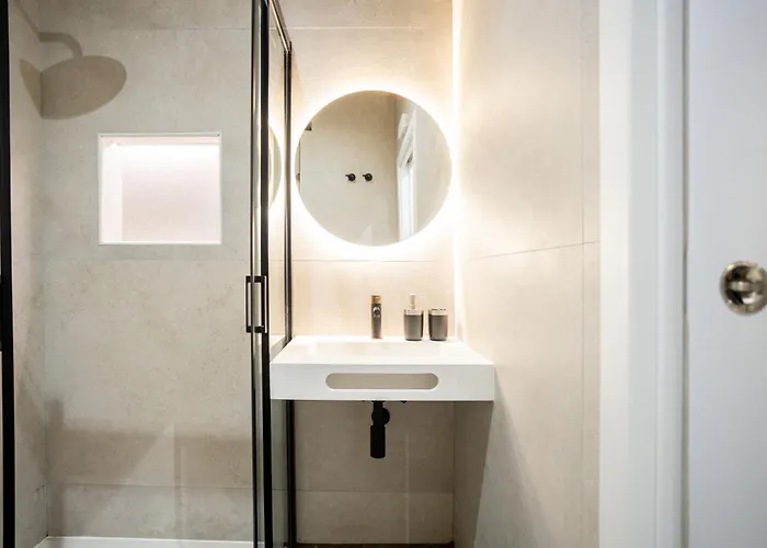 Flats - Exclusiva, Junto Al Roig Arena فالنسيا