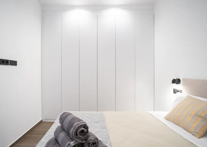 Flats-moderno, Junto Al Roig Arena 아파트 발렌시아