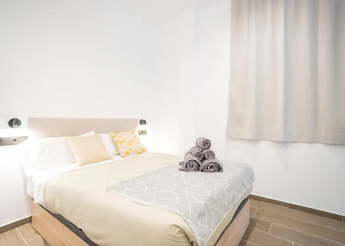 Flats-moderno, Junto Al Roig Arena Apartment Valencia