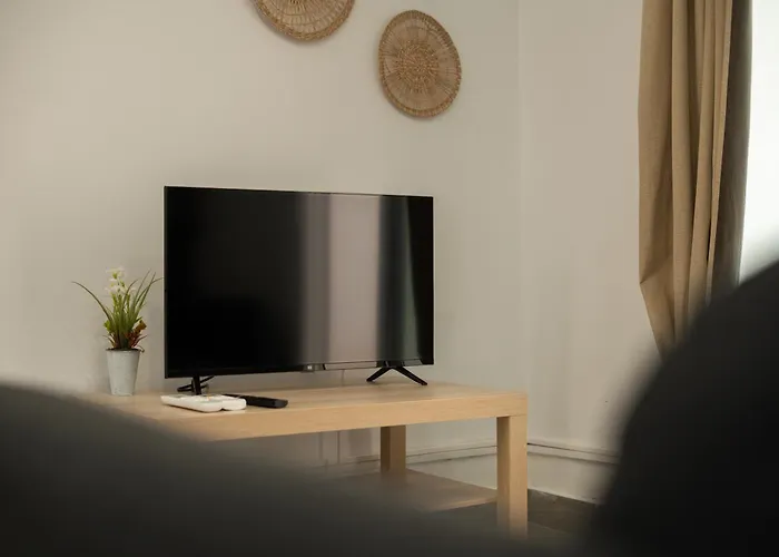 Luminoso Familiar Y Patio Privado Βαλένθια