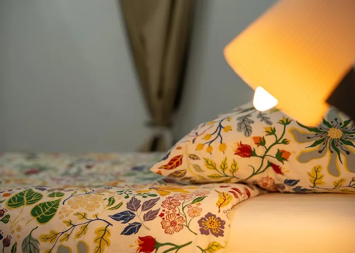 Luminoso Familiar Y Patio Privado *