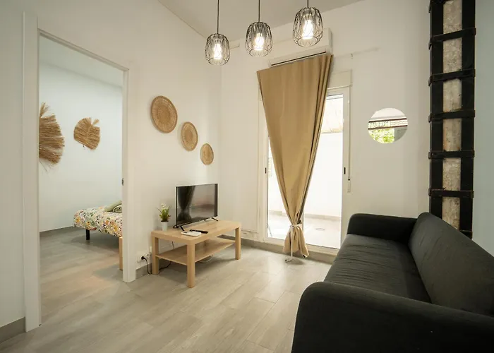 Luminoso Familiar Y Patio Privado Βαλένθια