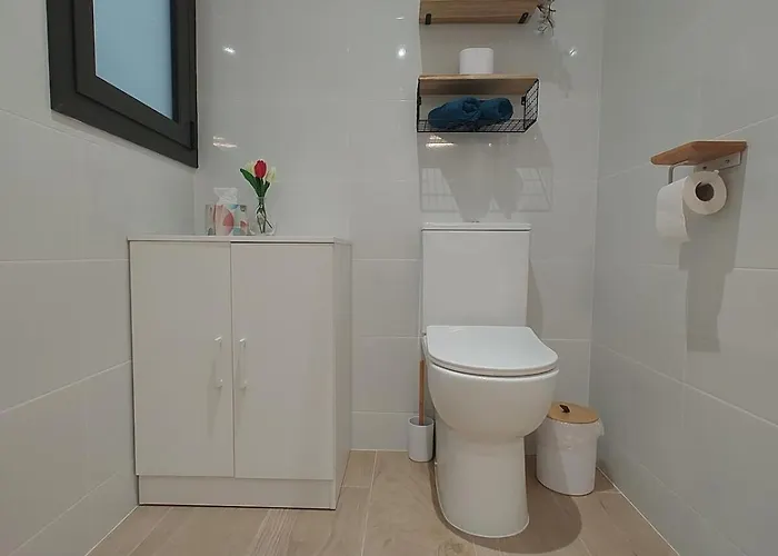 New Flat With Ac And Wifi