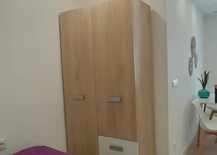 아파트 New Flat With Ac And Wifi *