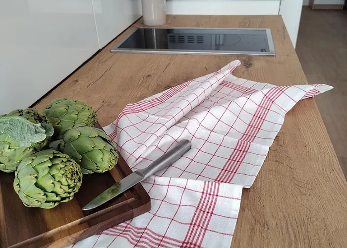 아파트 New Flat With Ac And Wifi