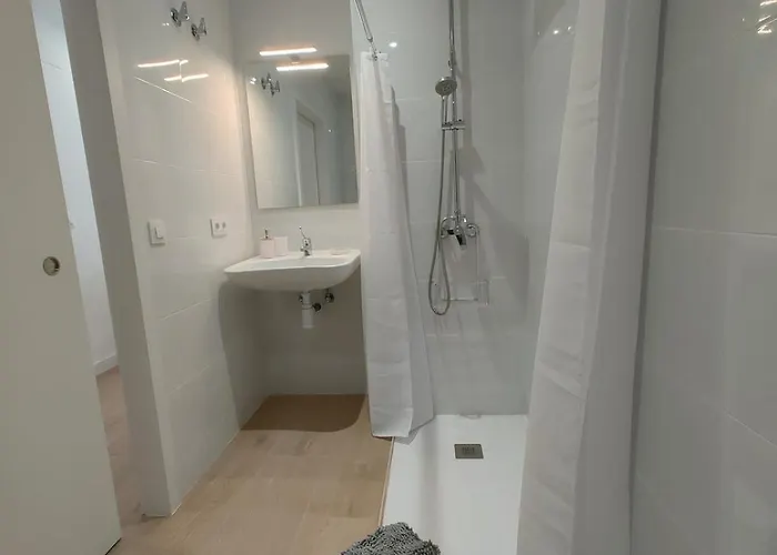 New Flat With Ac And Wifi فالنسيا