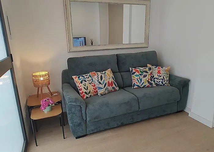 New Flat With Ac And Wifi