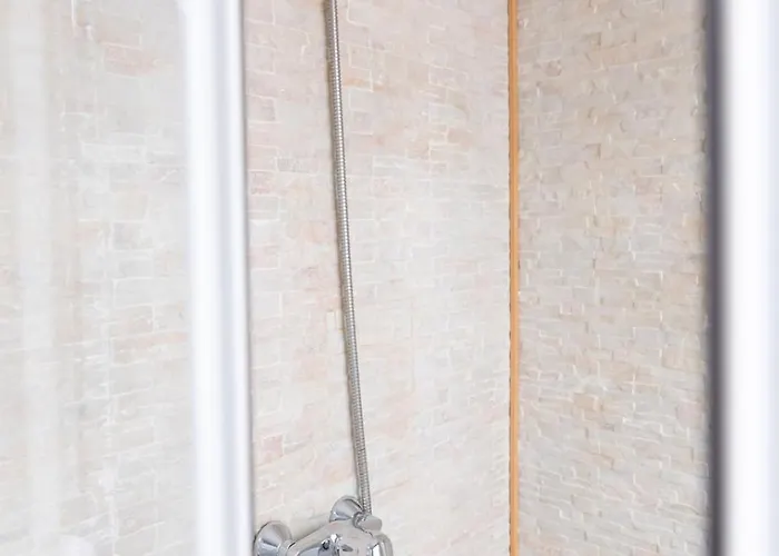 Nest Silence Daire Valensiya