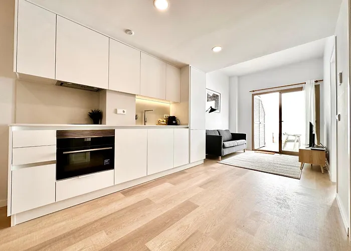 Filologo Sanelo Luxury * فالنسيا