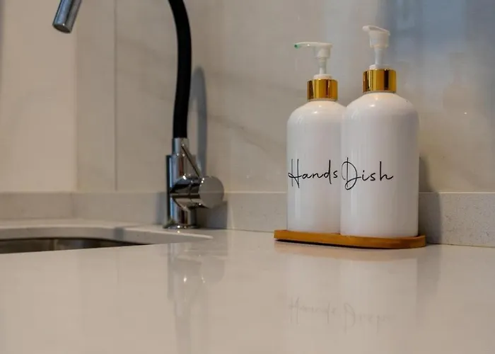 For 4 People Appartement Valence