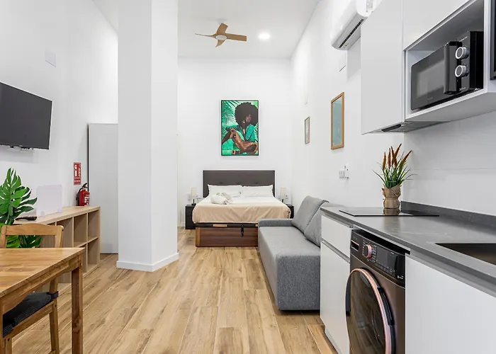 Urban Loft Benicalap 아파트 *