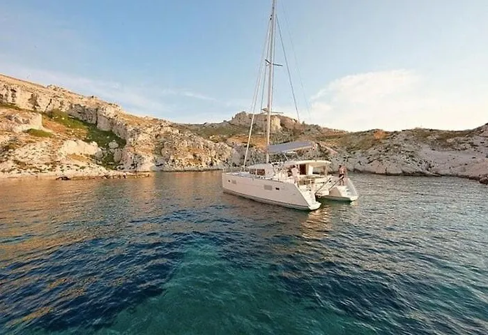 Hotel na wodzie Barco Sobre El Mar Walencja