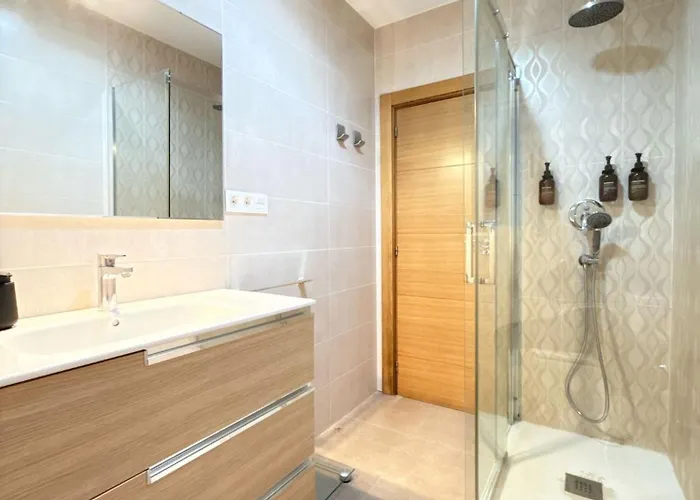 Valencia, Netflix, 4 Mins Walk To The Accommodatie bij particulieren Valencia