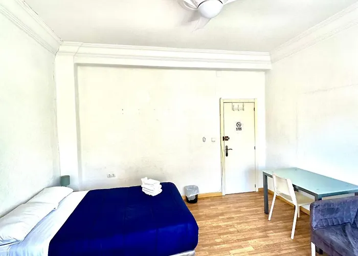 Center منزل للإقامة فالنسيا