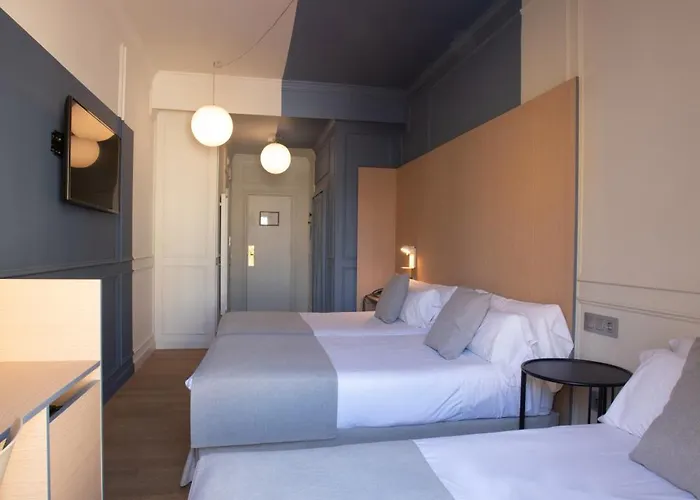 Olympia Consul Del Mar