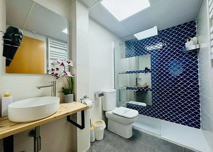 Abat 3 Cool & Wide Duplex Next To The Cathedral Lägenhet