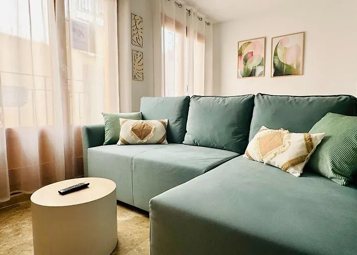 Abat 2 Cool & Wide Flat Next To The Cathedral Apartment *