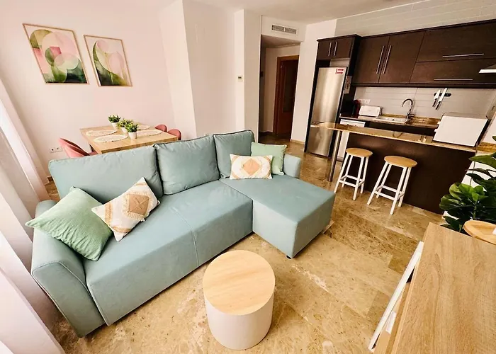 Abat 2 Cool & Wide Flat Next To The Cathedral Apartment *