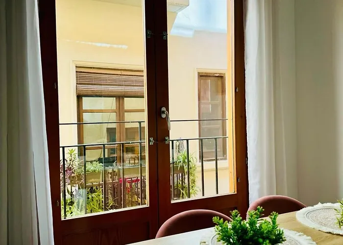 Abat 2 Cool & Wide Flat Next To The Cathedral Valencia