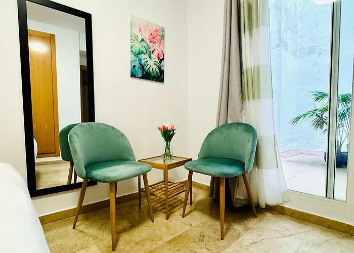 Abat 1 Cool & Wide Flat Next To The Cathedral Valencia