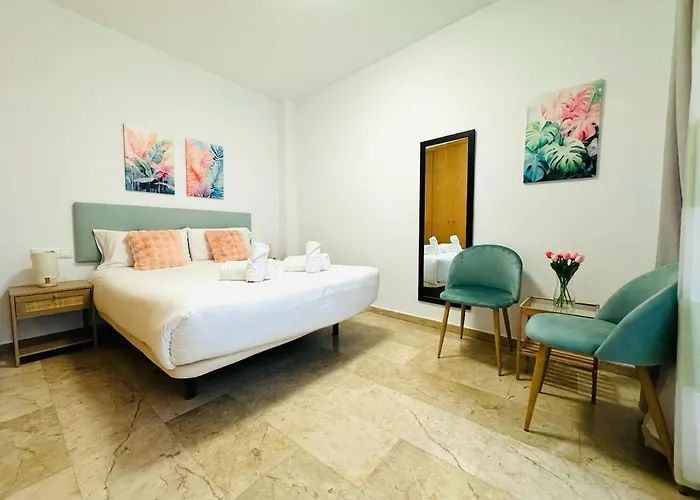 Abat 1 Cool & Wide Flat Next To The Cathedral Apartment *