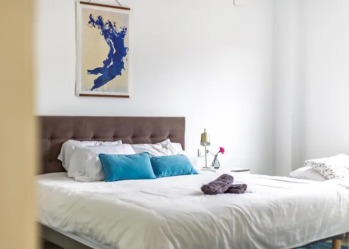 بيت للعطل Casa Familiar 9 Pax, Smart Tv, Centro, Playa, Cafe, Ac فالنسيا