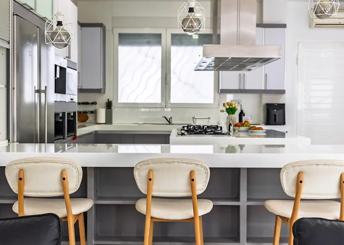 Casa Familiar 9 Pax, Smart Tv, Centro, Playa, Cafe, Ac 펜션 발렌시아