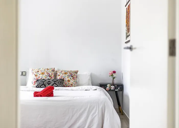 Casa Familiar 9 Pax, Smart Tv, Centro, Playa, Cafe, Ac