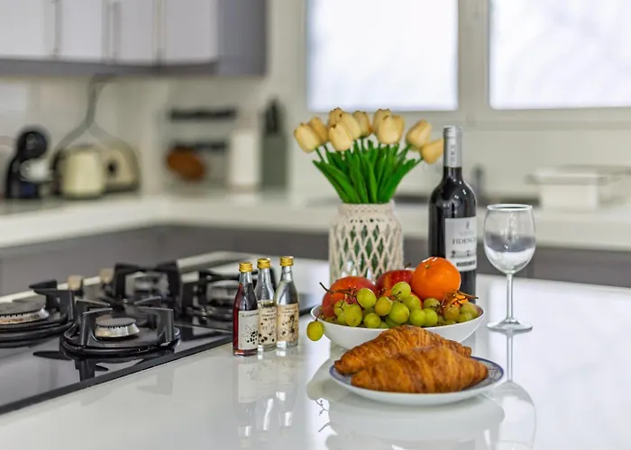 بيت للعطل Casa Familiar 9 Pax, Smart Tv, Centro, Playa, Cafe, Ac *