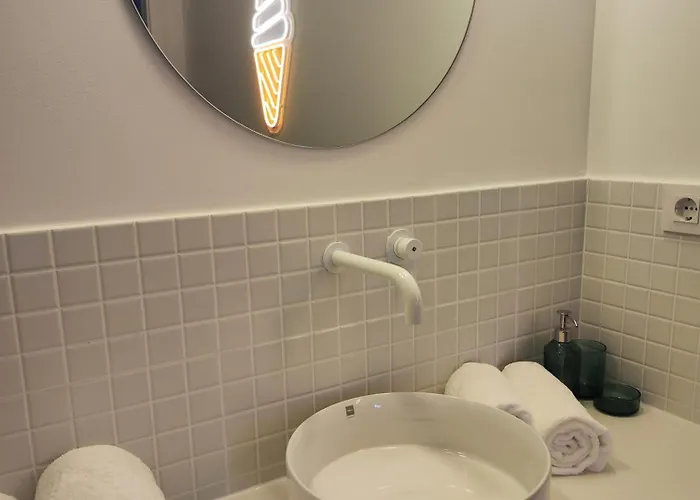 Carisan1 - 6 Min To Beach, Modern, Bright Valencia