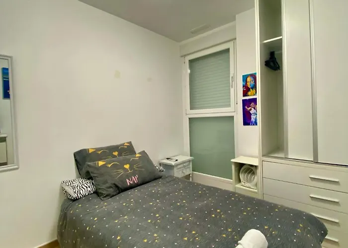 Frente Estacion De Tren Joaquin Sorolla Valencia