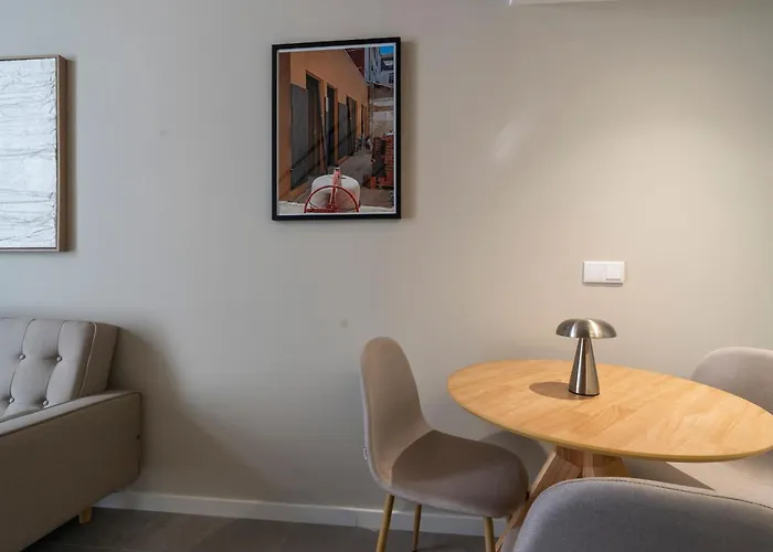 Apartmanhotel Vlc Host - Sumsi