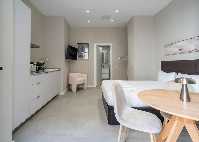 Vlc Host - Sumsi Apartmanhotel 4*