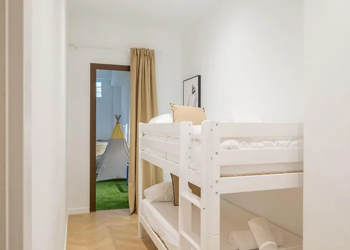 Flats Poeta Serrano 발렌시아