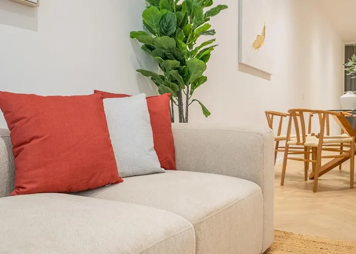 Flats Poeta Serrano Διαμέρισμα *