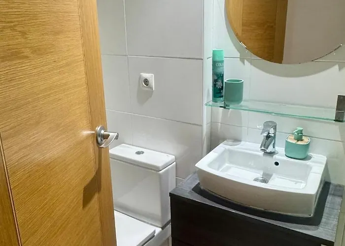 Διαμέρισμα 300 M From The ,parking , Breakfast *