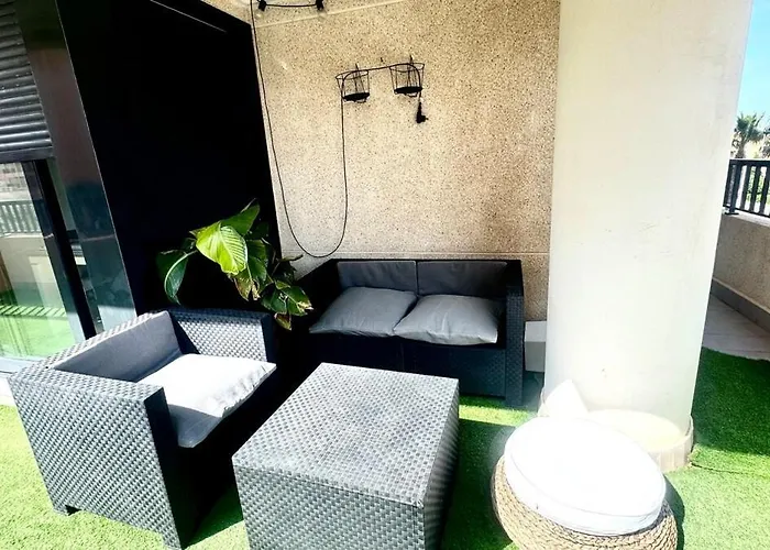 Διαμέρισμα 300 M From The ,parking , Breakfast *